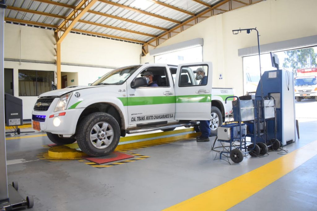 La Revisión Técnica Vehicular se cumple en Cuenca desde el 2006